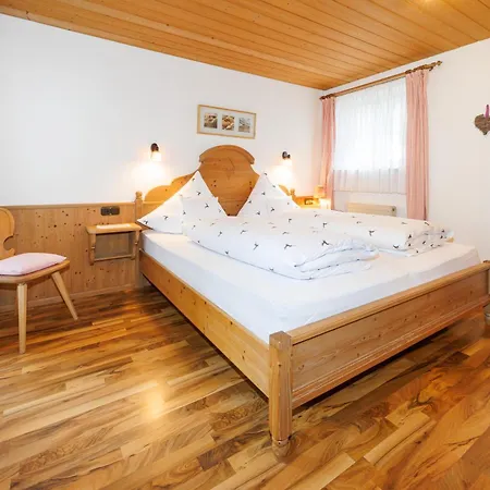 아파트 Ferienhaus Monika